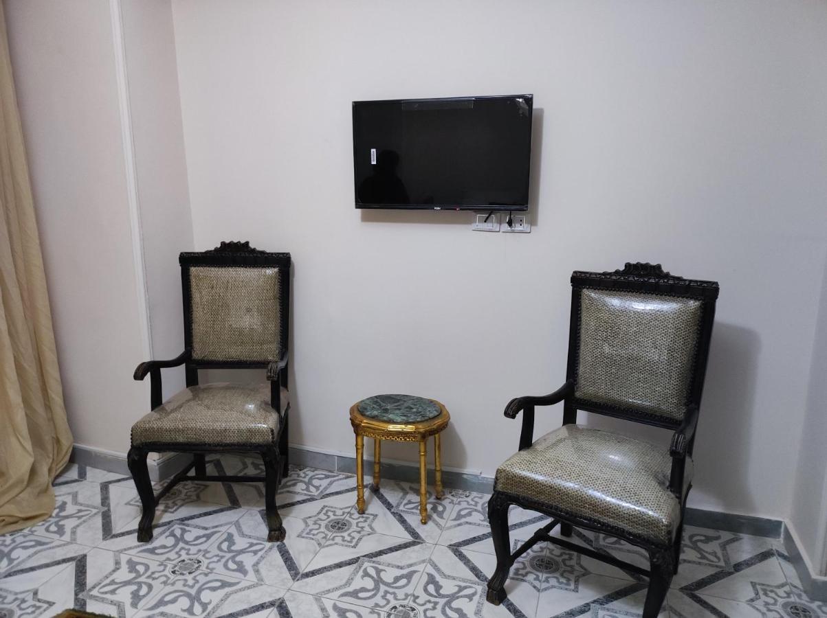 Hotel Pyramid View Gh Kafret el-Gabal Esterno foto
