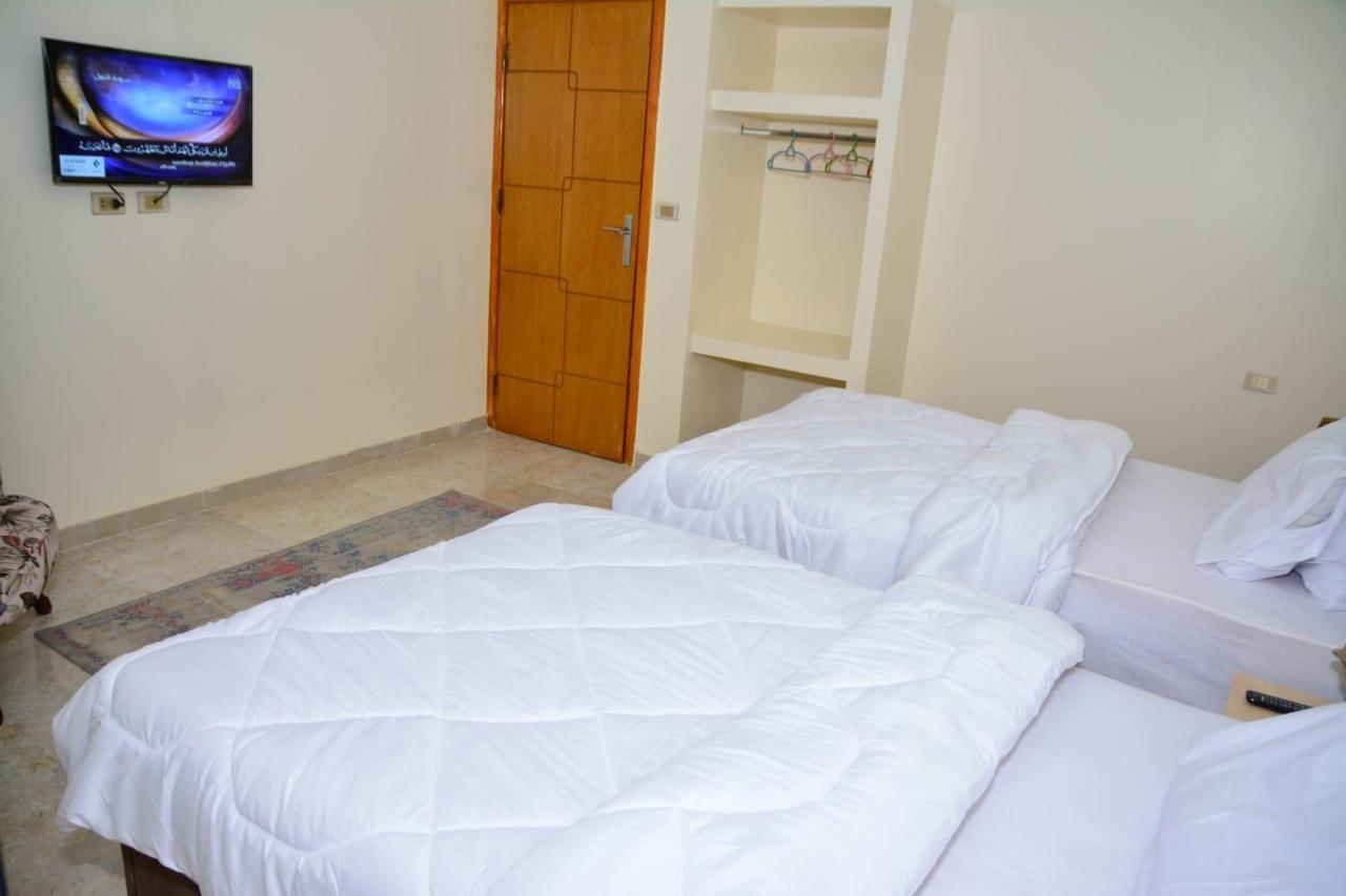 Hotel Pyramid View Gh Kafret el-Gabal Esterno foto