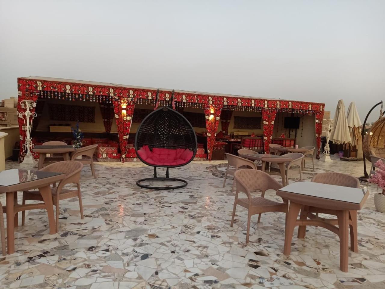 Hotel Pyramid View Gh Kafret el-Gabal Esterno foto